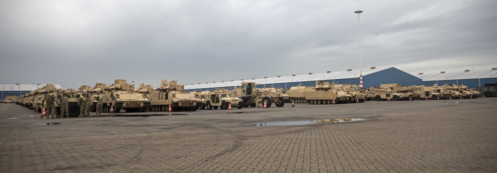 2-1 Cav. Div. ships vehicles throughout Europe enhancing security and readiness