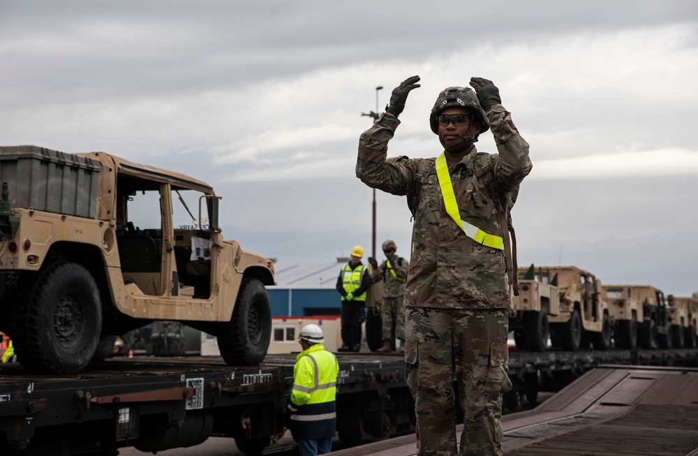 2-1 Cav. Div. ships vehicles throughout Europe enhancing security and readiness