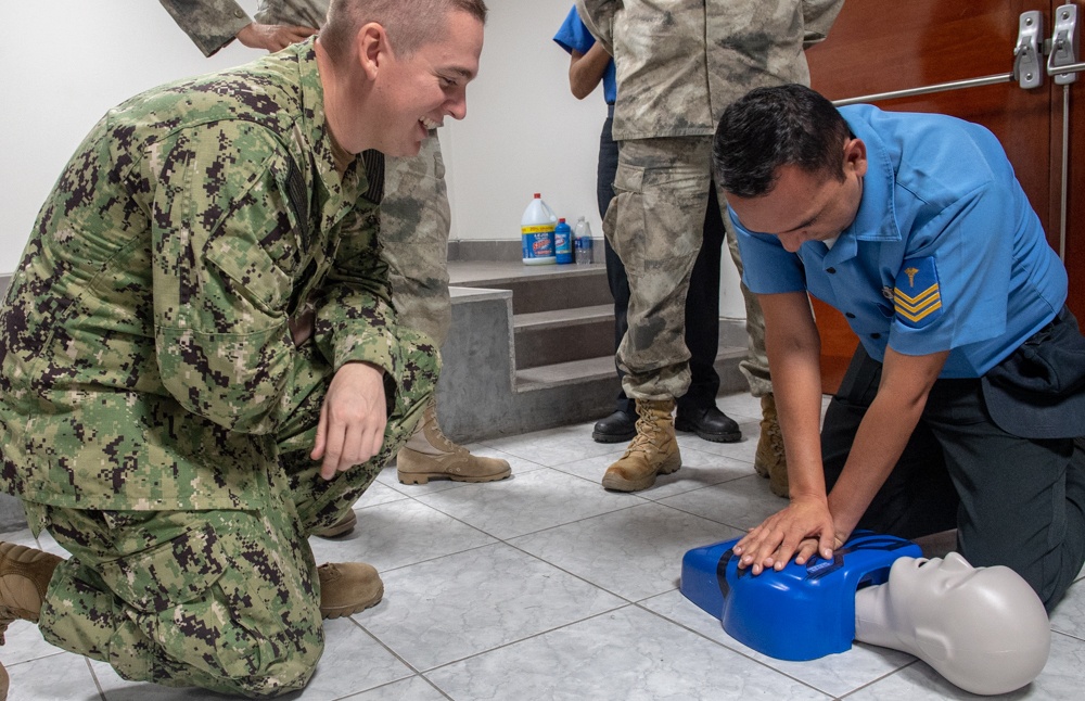 U.S. Navy Promotes Medical Readiness in Peru