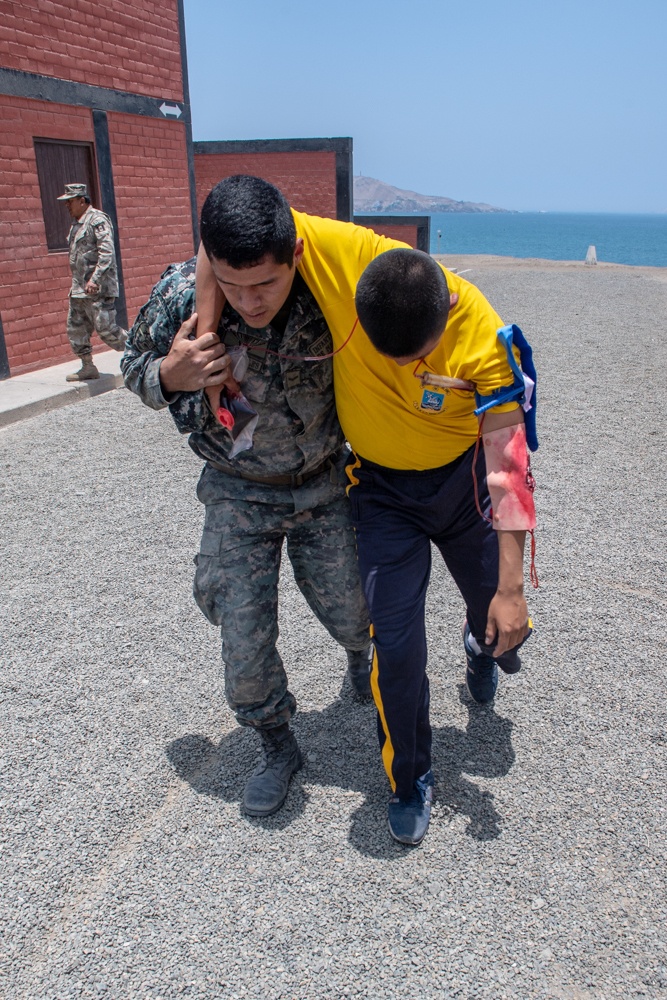 U.S. Navy Promotes Medical Readiness in Peru