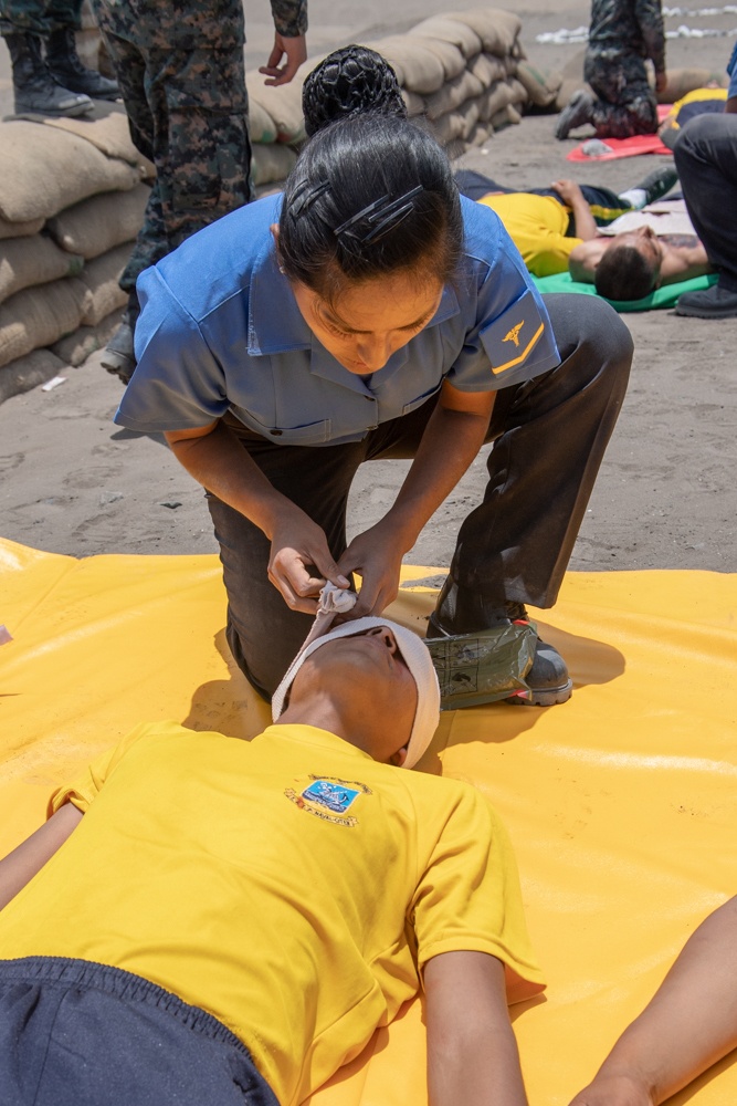 U.S. Navy Promotes Medical Readiness in Peru