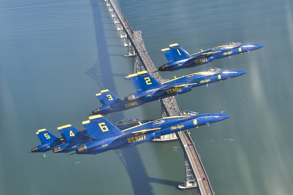 DVIDS Images Blue Angels Soar Over Fleet Week San Francisco [Image