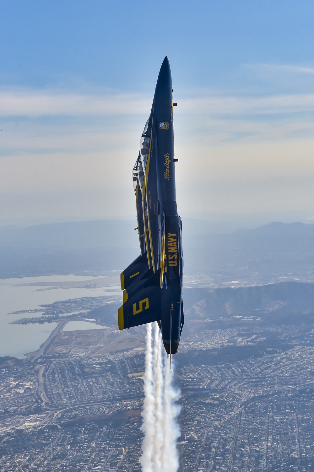 DVIDS Images Blue Angels Soar Over Fleet Week San Francisco [Image