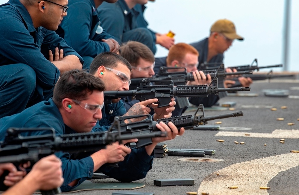 USS Lake Erie (CG 70) Live-Fire Gunnery Exercise