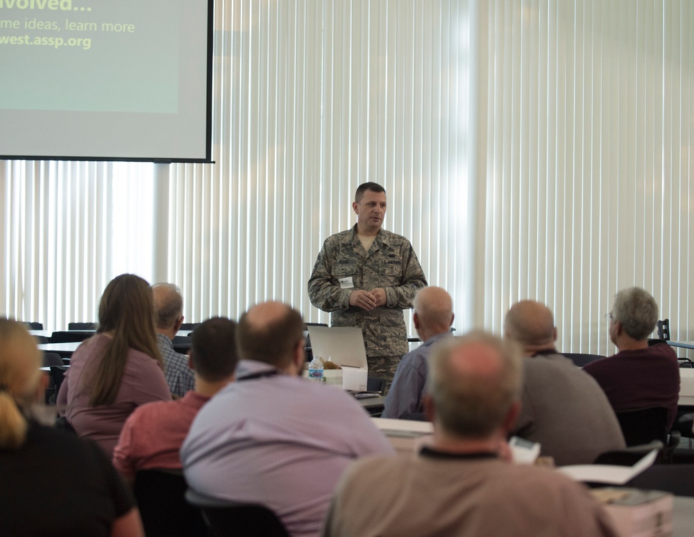Safety Professionals Visit the 133rd Airlift Wing
