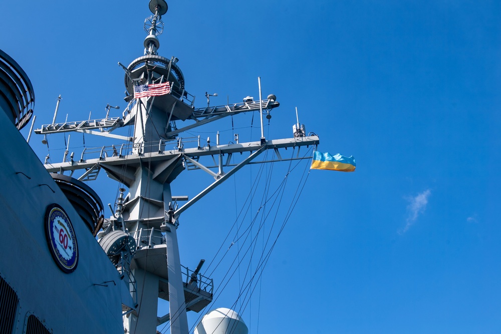 USS Porter (DDG 78) visits Odesa, Ukraine