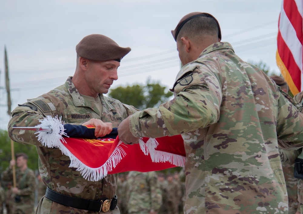 Dvids - Images - Casing Ceremony [image 1 Of 5]