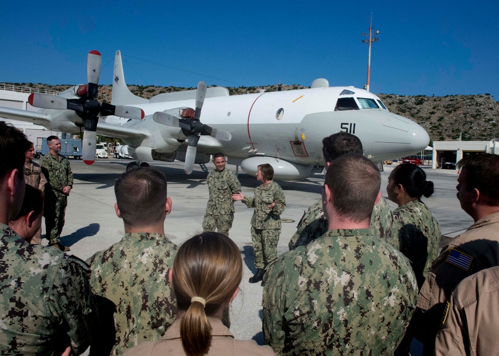 Commander, U.S. 6th Fleet visits Naval Support Activity Souda Bay