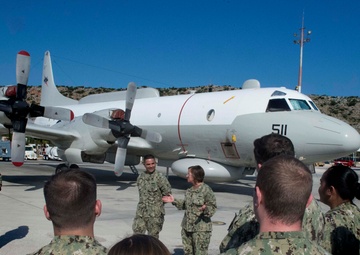 Commander, U.S. 6th Fleet visits Naval Support Activity Souda Bay
