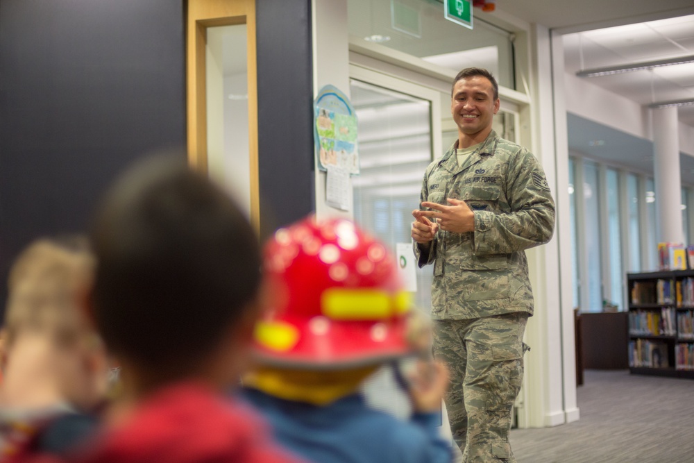 Firefighters visit SHAPE American School Firefighters visit SHAPE American School