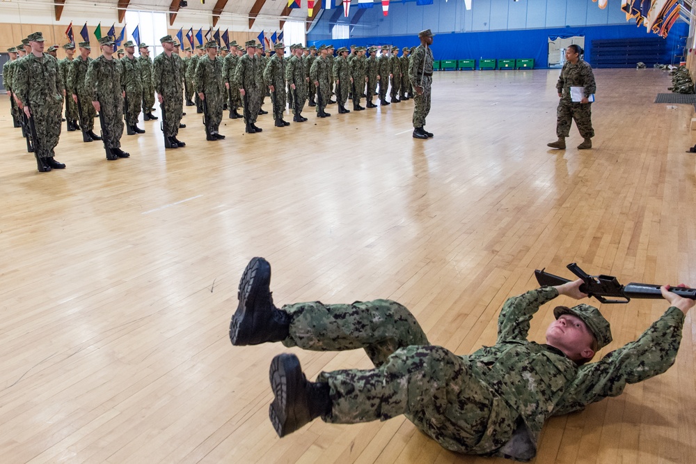 191017-N-TE695-0017 NEWPORT, R.I. (Oct. 17, 2019) – Navy Officer Training Command practices drill and ceremony