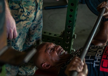 Marines, Sailors participate in a bench press competition during exercise KAMANDAG 3