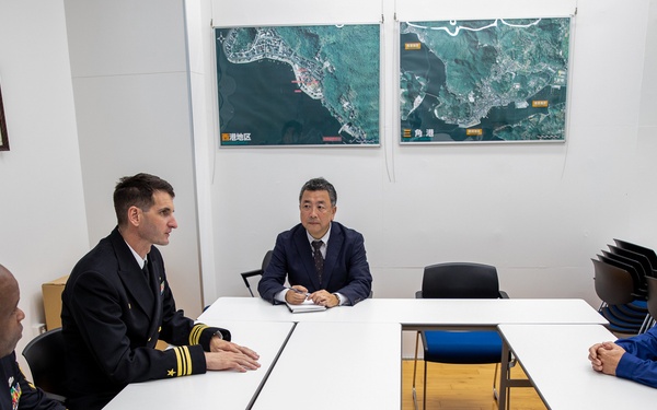 USS Pioneer (MCM 9) CO Office call Uki city police