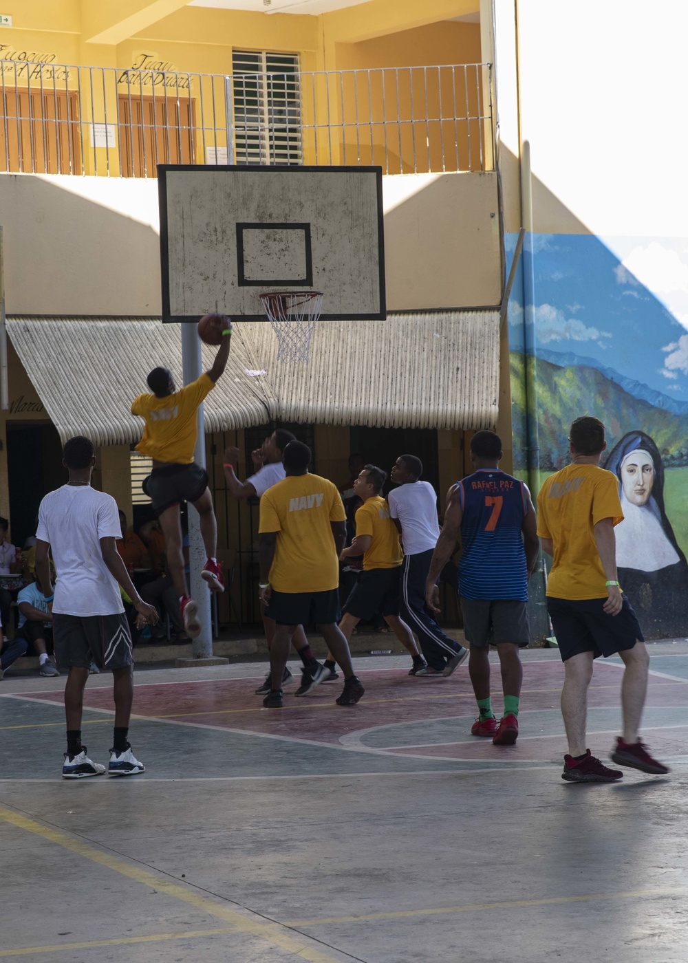 USNS Comfort Sailors assist a School in the Dominican Republic