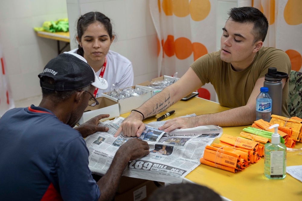 USNS Comfort Treats Patients at Medical Site