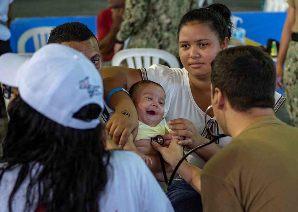 USNS Comfort Treats Patients at Medical Site