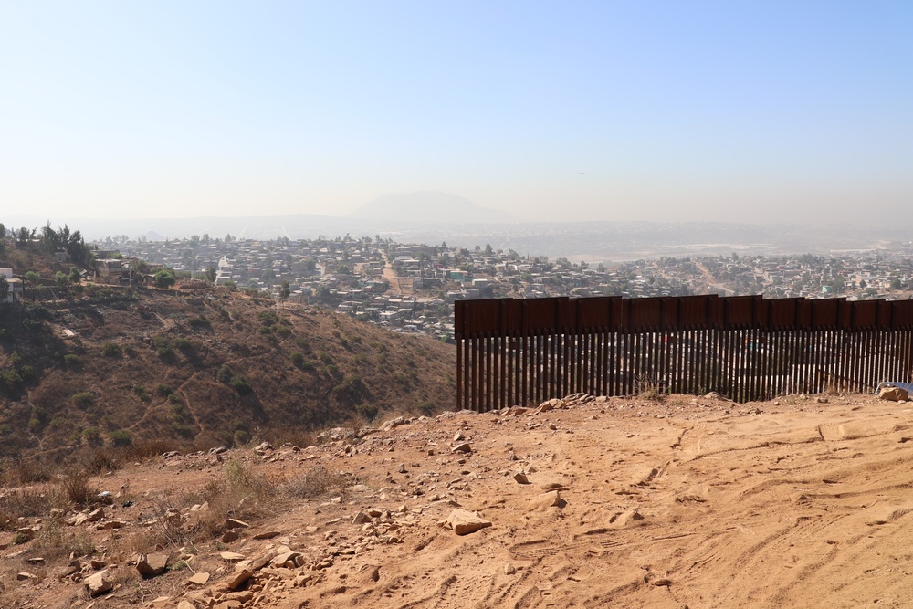 Border barrier construction at USACE Task Force Barrier project site San Diego 4