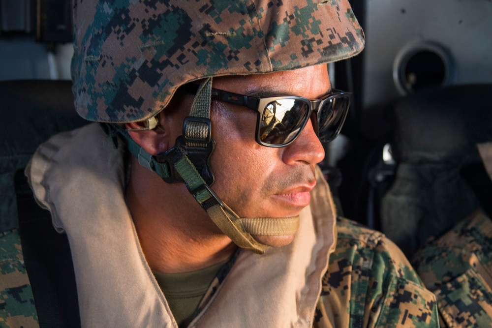 CLB-31 Marines conduct helicopter support team training