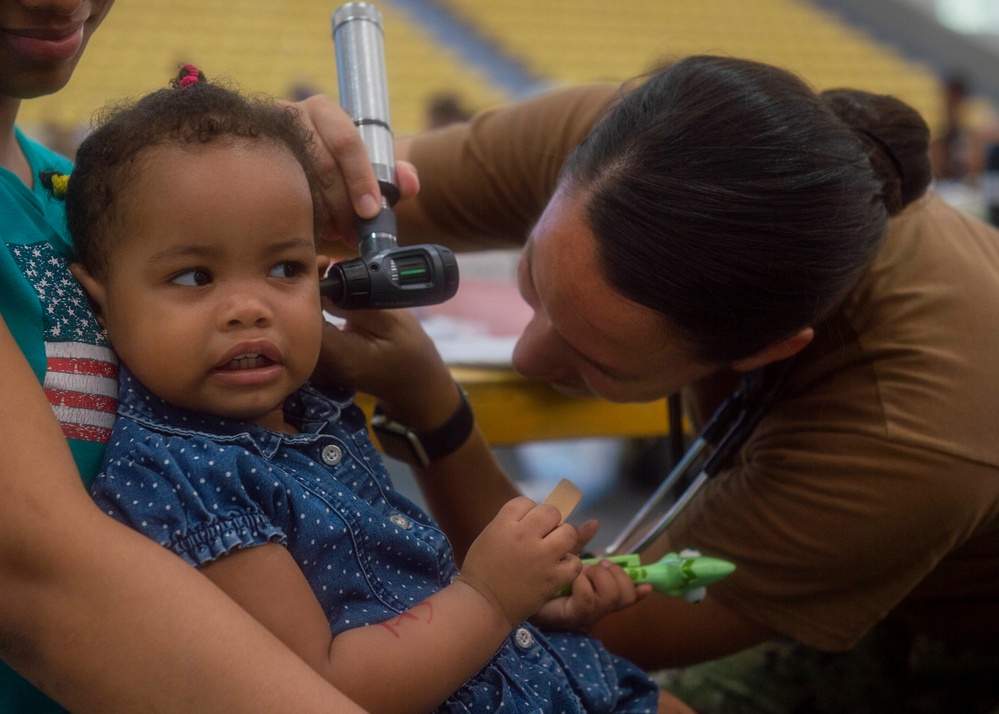 Comfort Visits the Dominican Republic