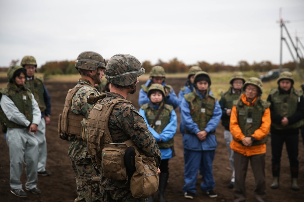 3rd Marine Division conducts artillery demonstration in Hokkaido, Japan