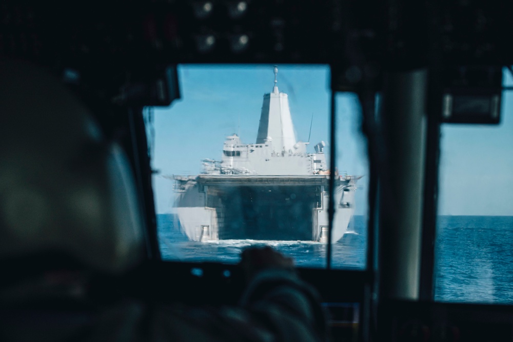 11th MEU Washdown and Backload after exercise KAMANDAG 3