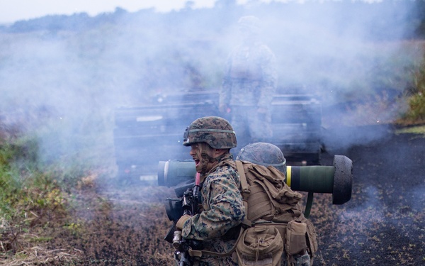 U.S. Marines fire FGM-148 Javelin during Fuji Viper 20-1