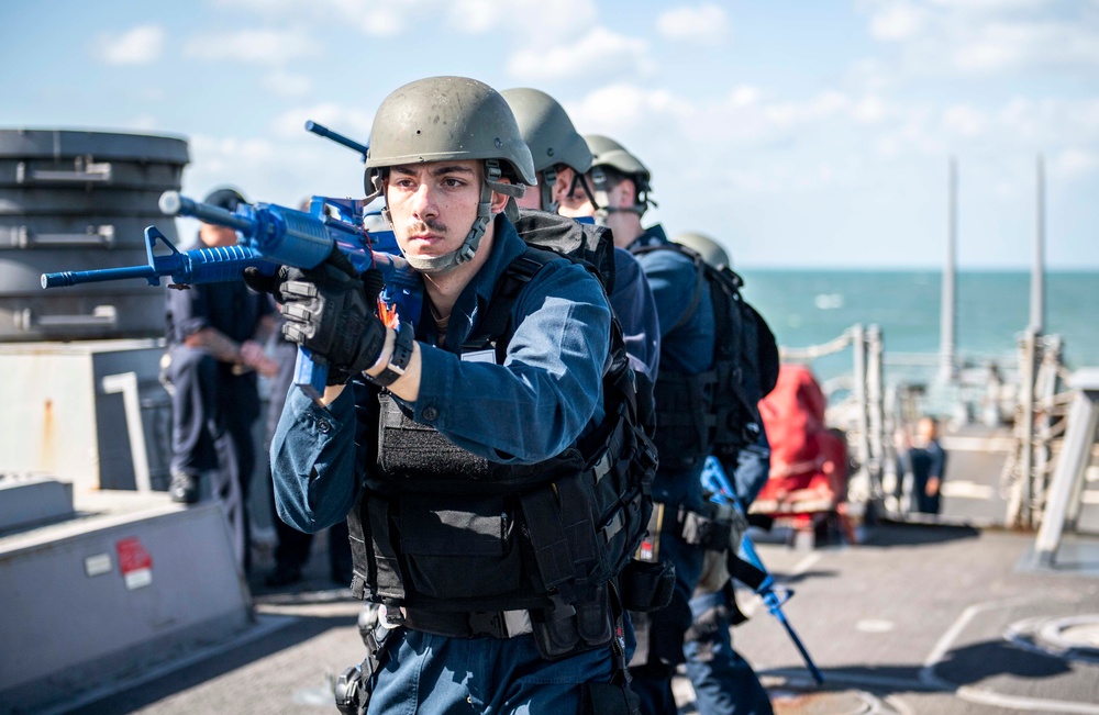 Sailors Aboard USS Milius (DDG 69) Participate in VBSS Training