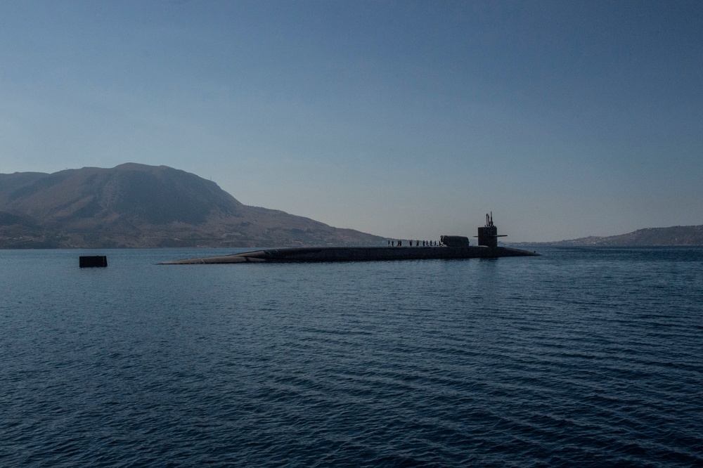 The Ohio-class guided-missile submarine USS Florida (SSGN 728)