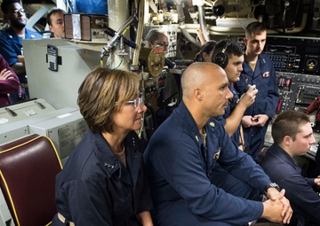 The Ohio-class guided-missile submarine USS Florida (SSGN 728)