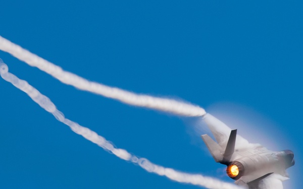 F-35 Demo Team performs at Wings Over Houston Airshow
