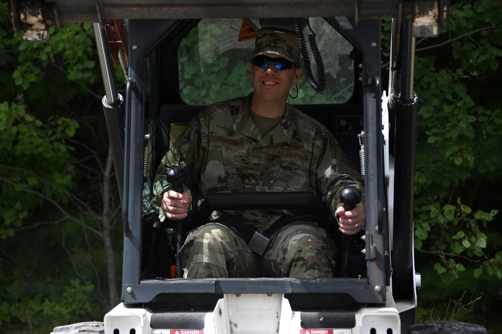 178th CES Airmen practice debris clearance skills