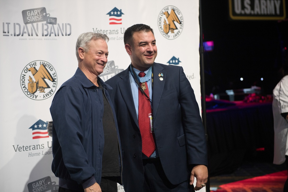 Leroy Petry &amp; Gary Sinise