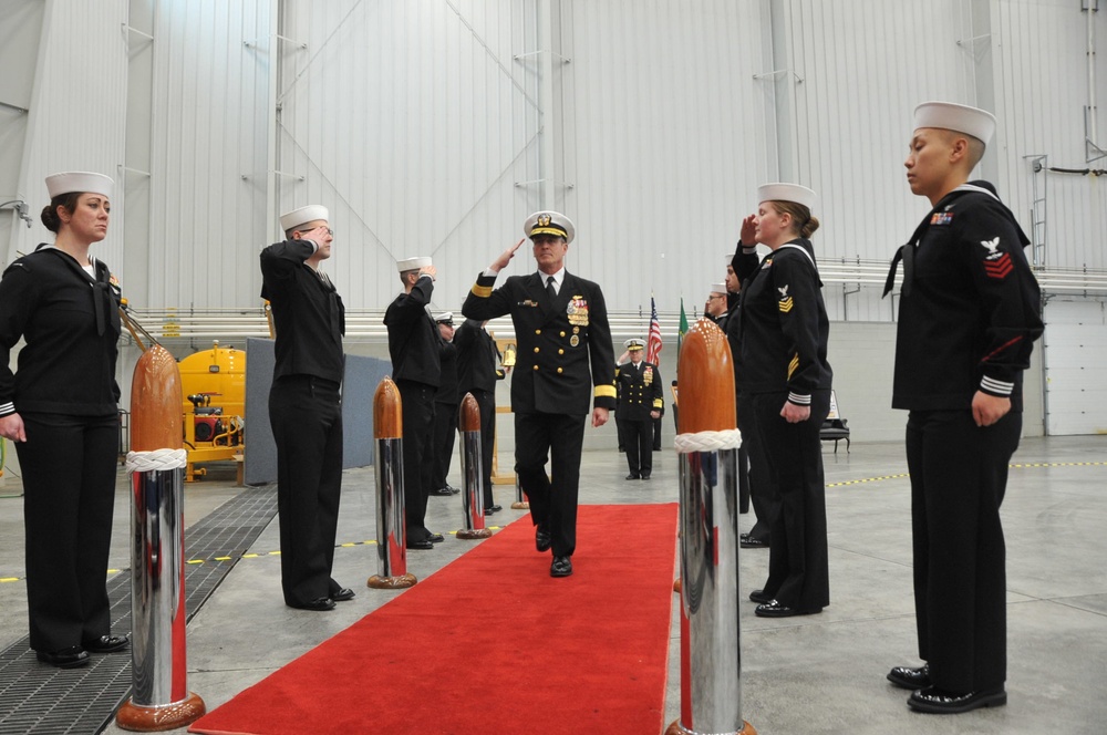 Wing 10 Conducts Change of Command Ceremony