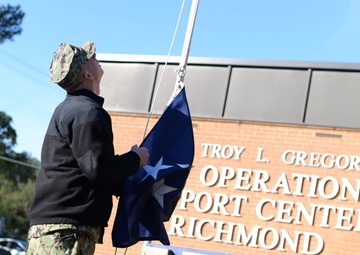 Explaining Opportunities in the Navy Reserves