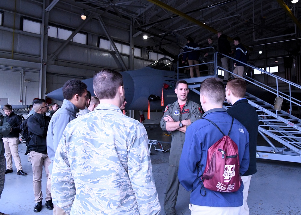 The Benefits of AFROTC and Massachusetts ANG