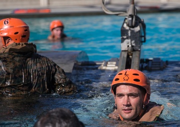 Pendleton Marines conduct Modular Amphibious Egress Training