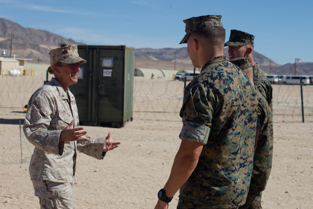 BCOC Students Visit 2d MARDIV Rear Area Operations Center