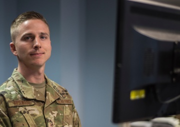 Airman uses problem-solving skills to help wingmen
