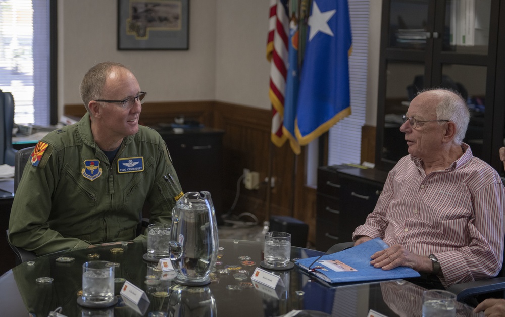 German air force pilots visit Luke