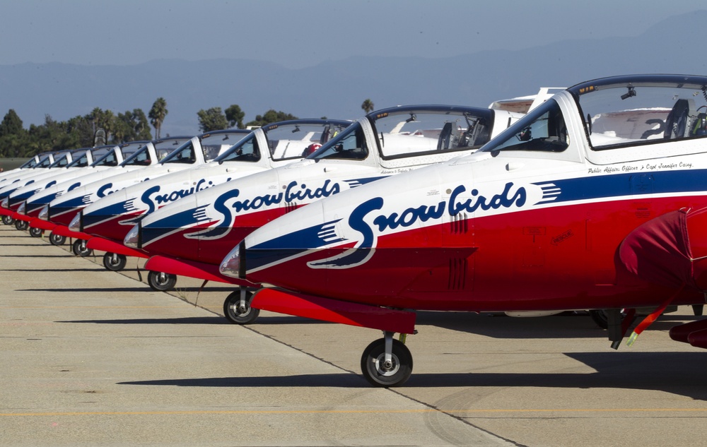 Air show performers arrive to Los Alamitos Army Airfield