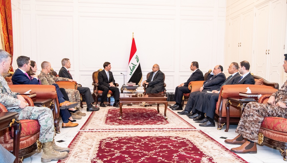 Defense Secretary Meets with Iraq Prime Minister