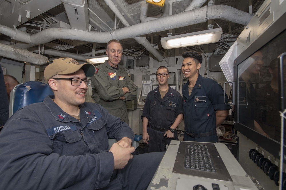 Rear Admiral Wikoff, commander, Task Force SEVEN ZERO (CTF 70) speaks with Sailors aboard USS Antietam (CG 54)