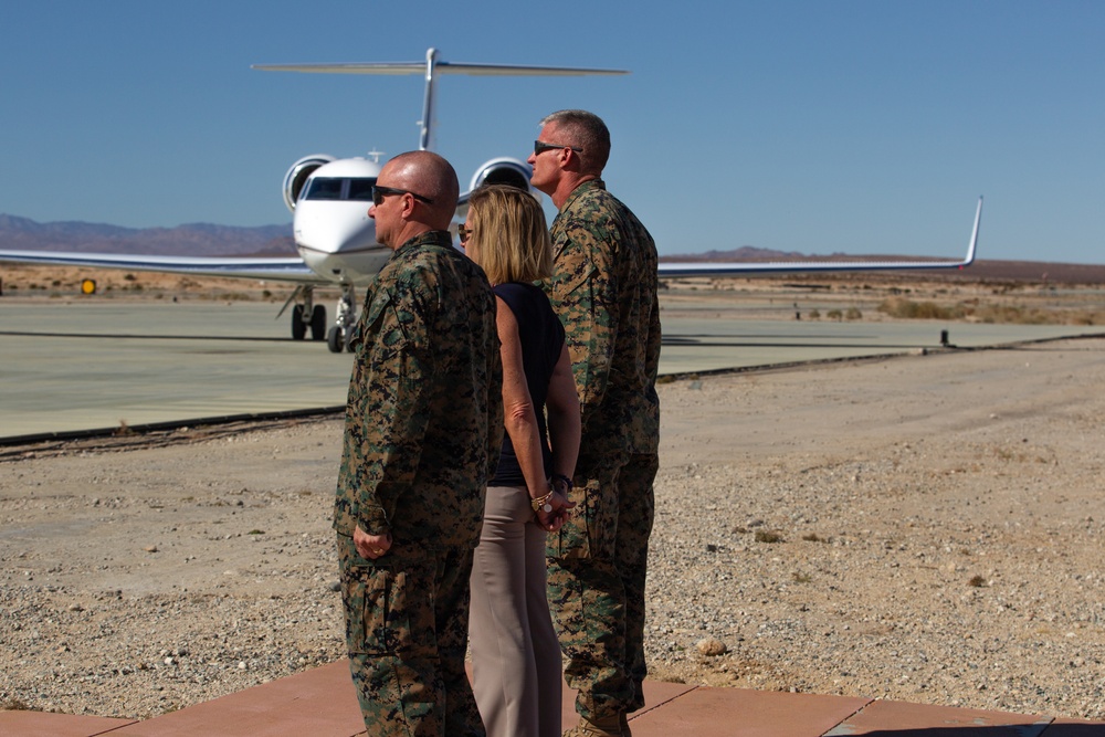 CMC Visits Marine Corps Air Ground Combat Center