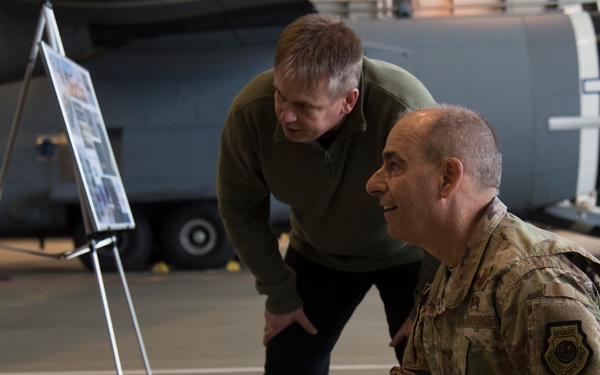 COMUSAFE attends immersion tour with 86 AW