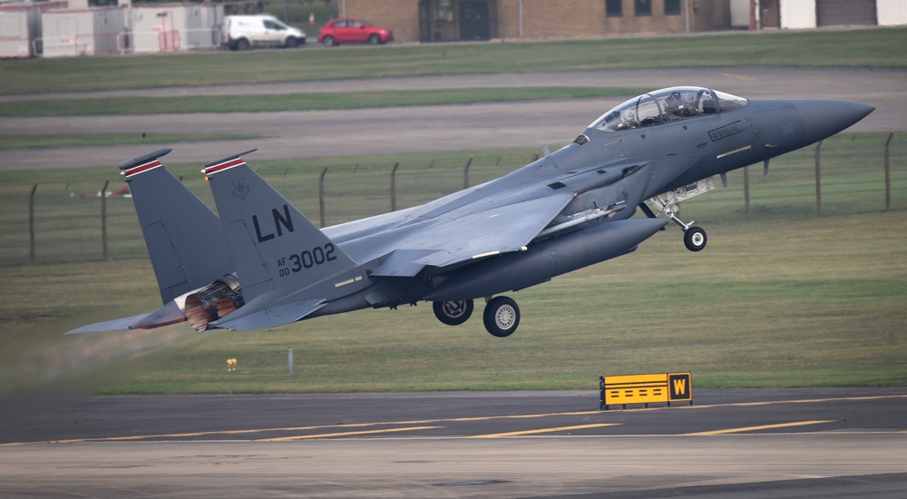 Strike Eagles launch at Lakenheath