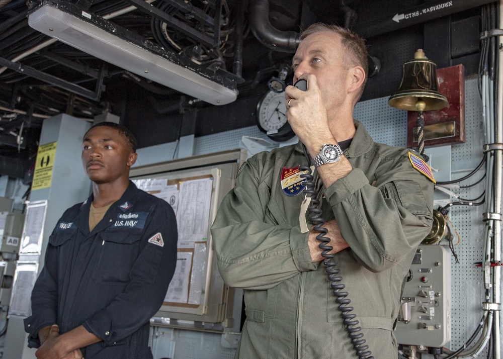Rear Adm. George M. Wikoff, commander, Task Force (CTF) 70, visits USS McCampbell (DDG 85)