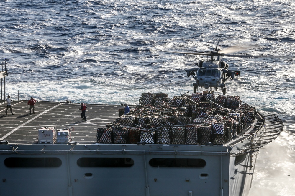 USS Bataan Conducts Vertical Replenishment at sea during COMPTUEX