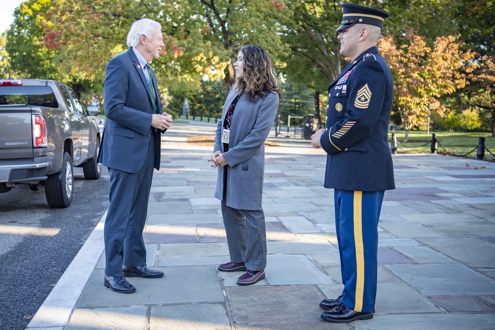 Jack Eaton, the Oldest Living Tomb Guard Sentinel at 100 years old, visits the Tomb of the Unknown Soldier at ANC