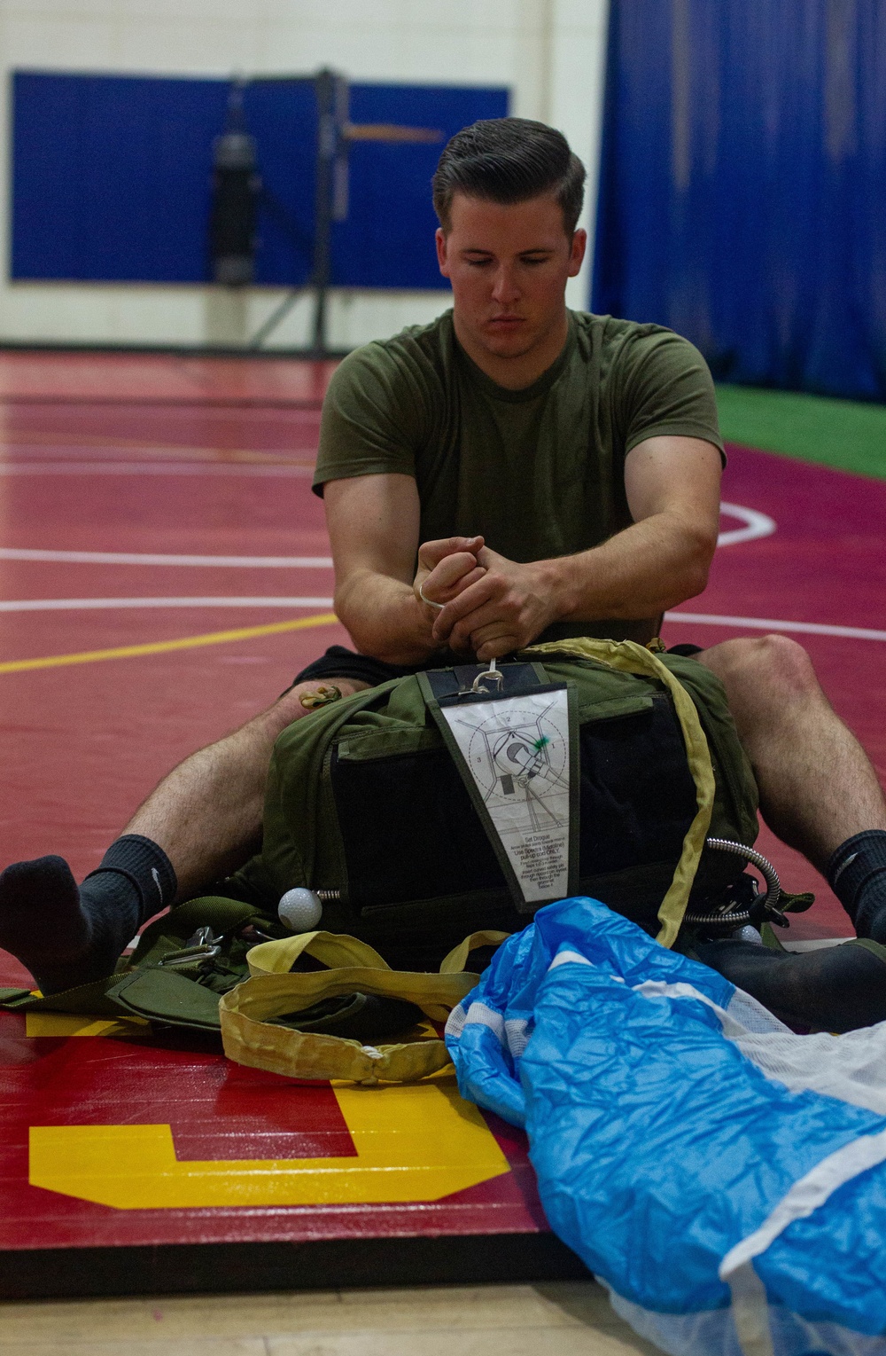 2nd Recon prepares for jump