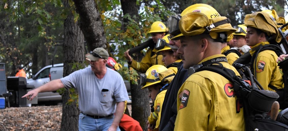 JTF Rattlesnake’s Auburn hand crews clear hillside of potential fire fuels